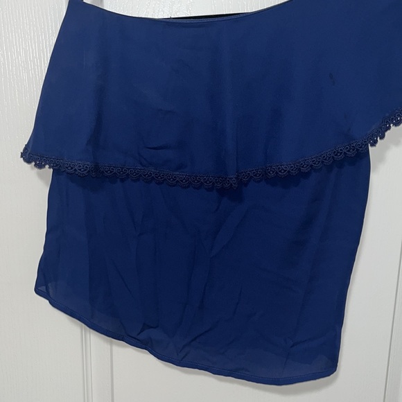 One-sided, sheer off shoulder, tank top, shirt, blouse - Picture 3 of 7